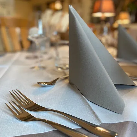 Szálloda De L'an 1600 Bouillon