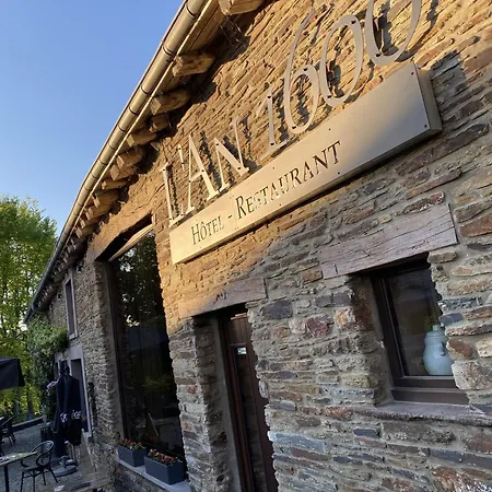 Hotel De L'an 1600 3*